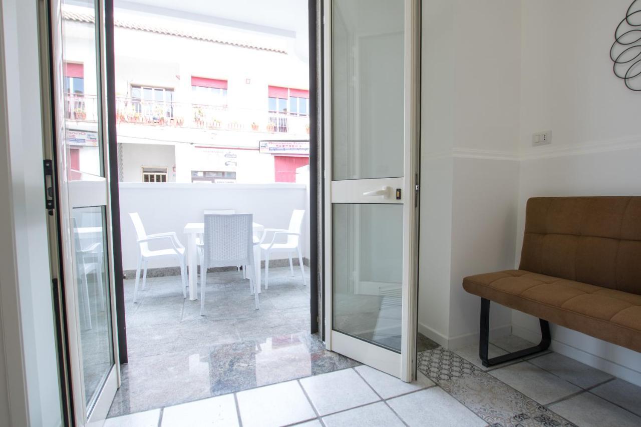 La Gemma Del Salento Rooms&Apartments Racale Exterior foto