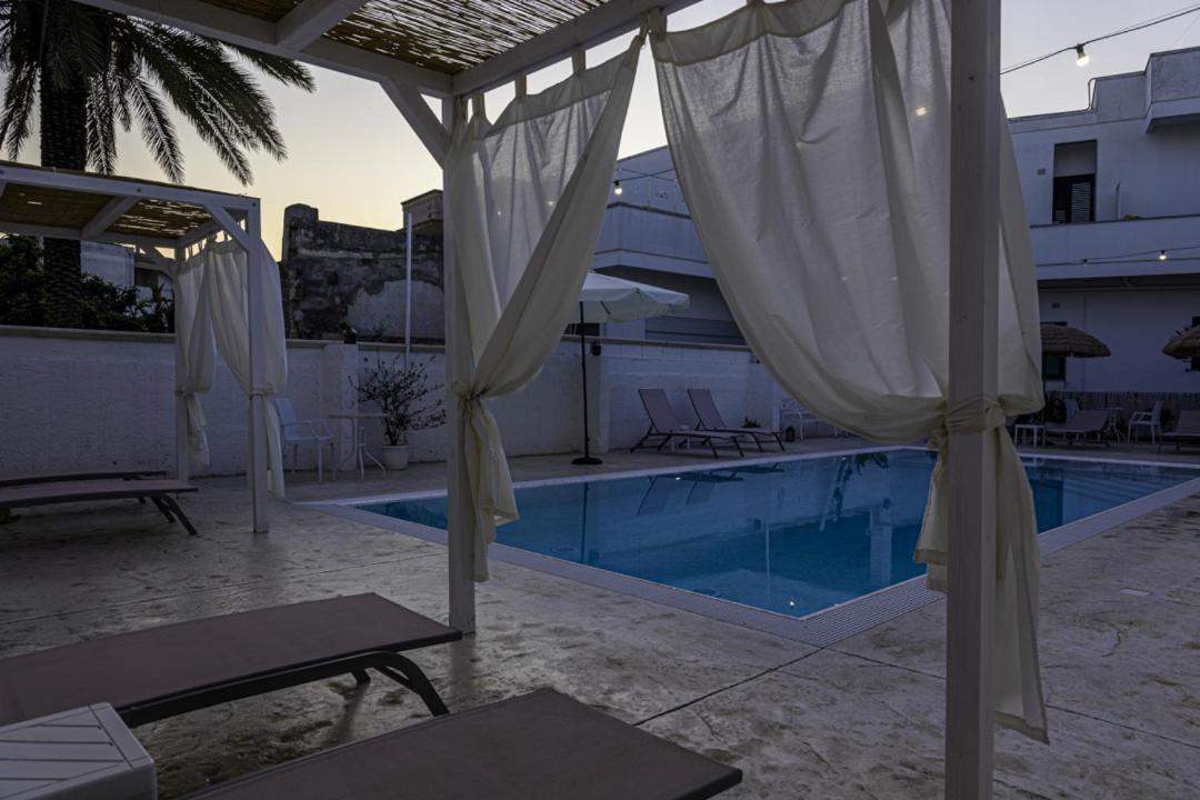 La Gemma Del Salento Rooms&Apartments Racale Exterior foto