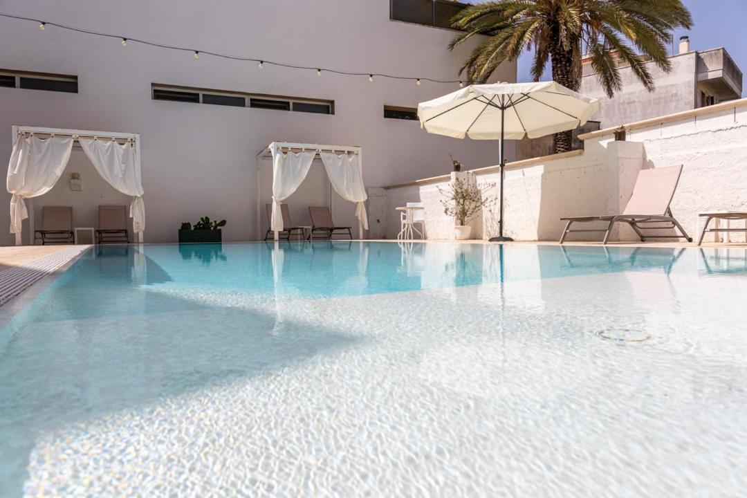 La Gemma Del Salento Rooms&Apartments Racale Exterior foto